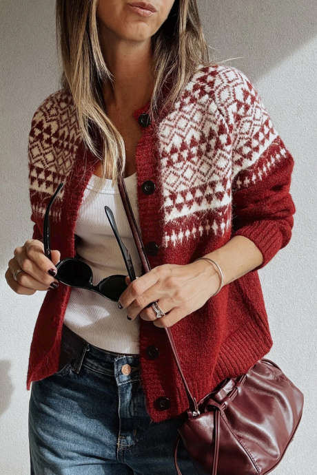 Cardigan Rajut Lengan Panjang Kancing Depan Motif Geometris Merah