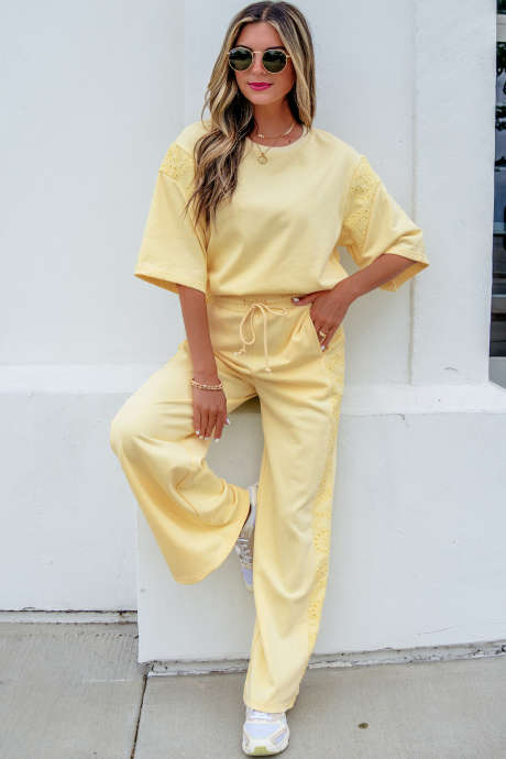 Setelan Dua Potong Atasan Lengan Pendek Motif Renda Warna Kuning Krem dan Celana Pinggang Elastis