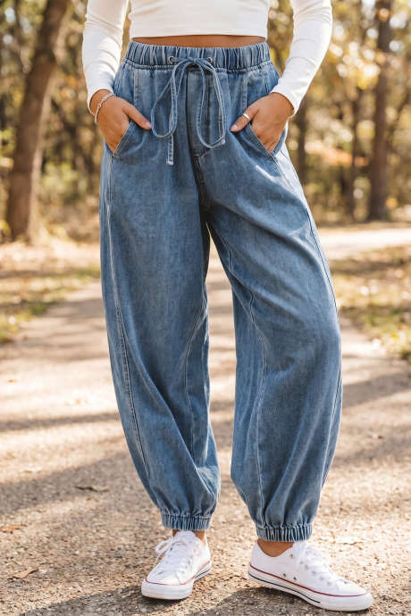 Dunkelblaue Haremsjeans mit elastischem Bund und Knöchellänge