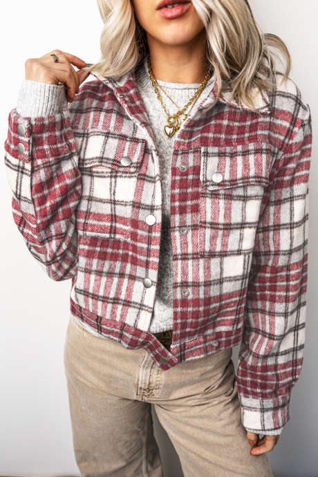 Veste vintage à carreaux rouges en flanelle, col à boutons métalliques, manches longues