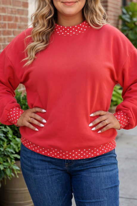 Sweatshirt Ukuran Besar Leher Bulat Motif Polkadot Merah