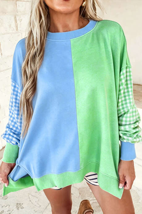 Felpa girocollo a maniche lunghe con motivo a quadri color block azzurro chiaro