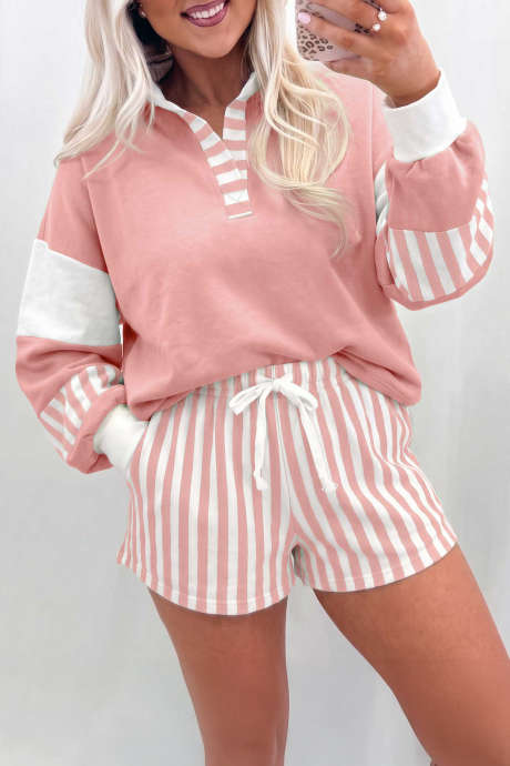 ชุดเสื้อพูลโอเวอร์และกางเกงขาสั้นลายทางสีชมพูอ่อนแบบมีเชือกผูกเอว