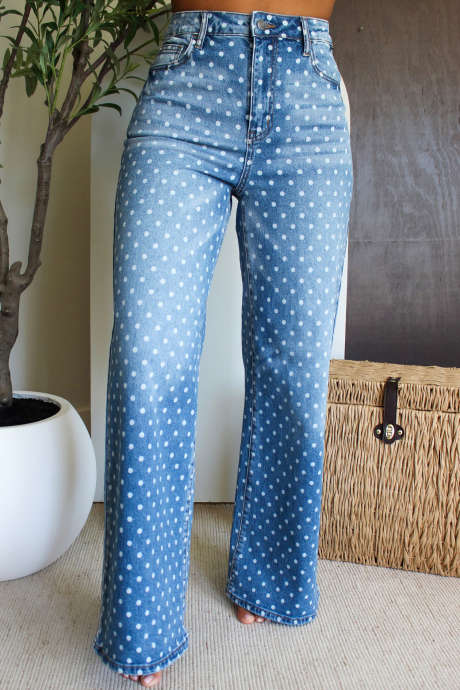 Himmelsblå prickiga shiftjeans med hög midja