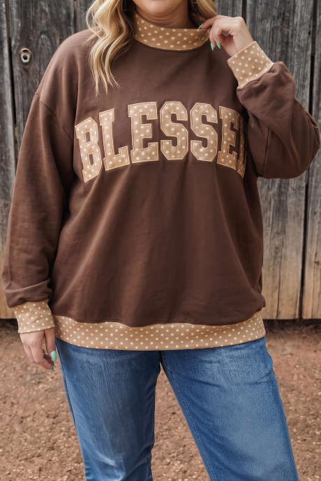 Bluza z nadrukiem BLESS/FAITH w kolorze kawy plus size z kropkami i wykończeniem w panterkę