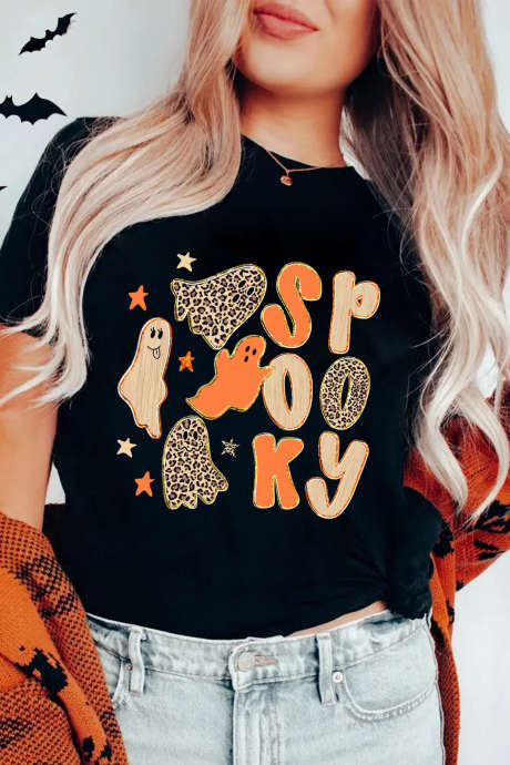 Camiseta casual de manga curta com estampa gráfica de fantasmas assustadores de Halloween na cor preta.