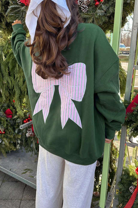 Sudadera extragrande con estampado de lazo y rayas verde oscuro
