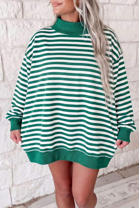 Blusa de moletom oversized com gola alta e listras verdes