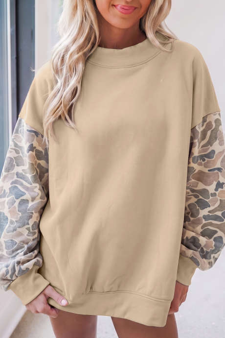 Beigefarbener Camouflage-Pullover mit Rundhalsausschnitt und lockeren Ärmeln