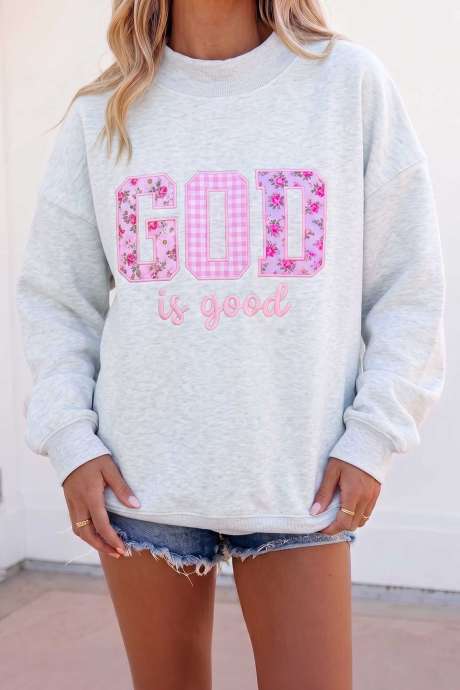 Felpa a collo alto grigio chiaro con ricamo applicato "GOD IS GOOD".