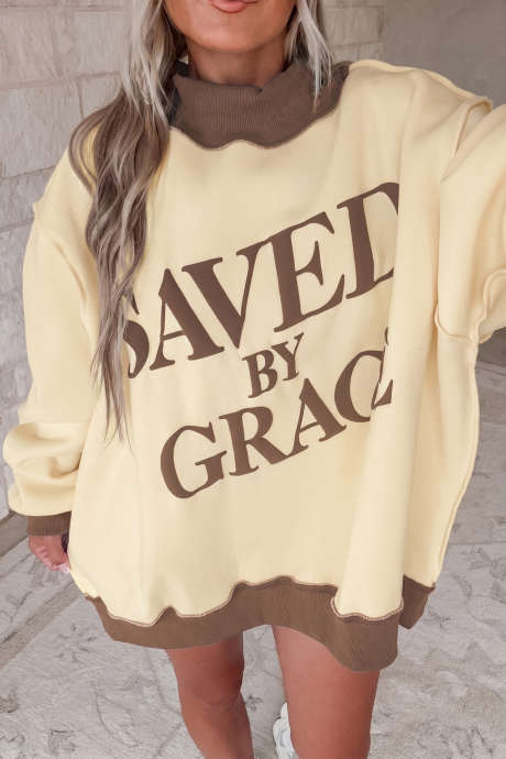 Sudadera extragrande con cuello alto y estampado de bloques de color "Coffee Saved By Grace"