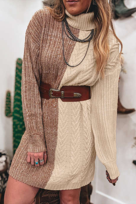 Vestido mini tipo suéter de cuello alto con bloques de color en contraste y cable de pergamino