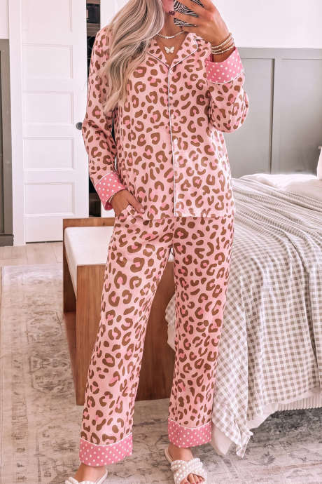 Set pijama roz cu imprimeu leopard și buline, cămașă și pantaloni, cu rever, 2 piese
