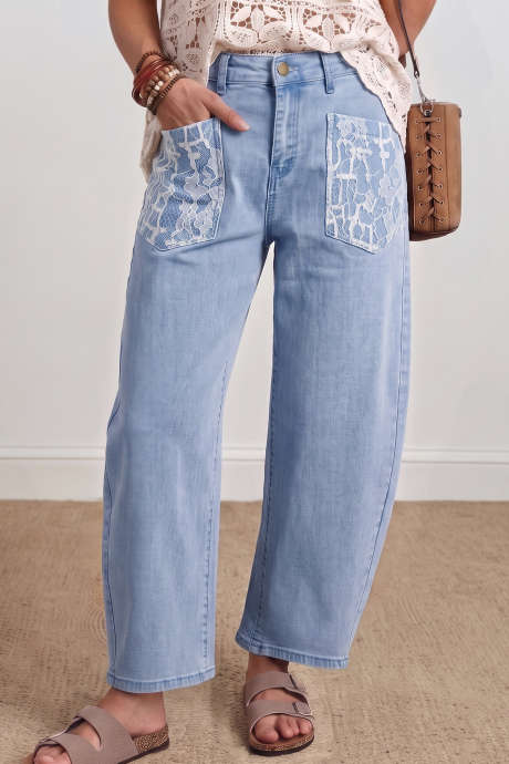 Beau Blue Lace Patchwork Ankle-Length Curved-Knife Denim Pants