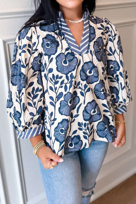 Sky Blue Plus Size Floral Print Contrast Trim V Neck Blouse