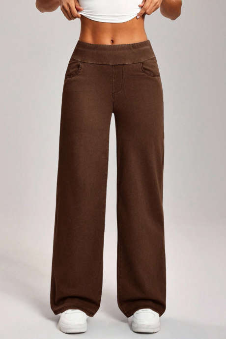 Jeans Active Shift a compressione, vita elasticizzata, colore caffè.