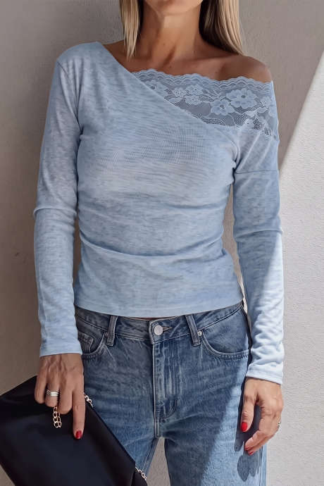 Top de manga larga asimétrico con encaje elegante de Beau Blue