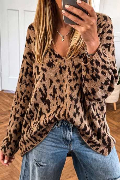 Light French Beige Leopard Pattern Knit V Neck Relaxed Pullover Sweater