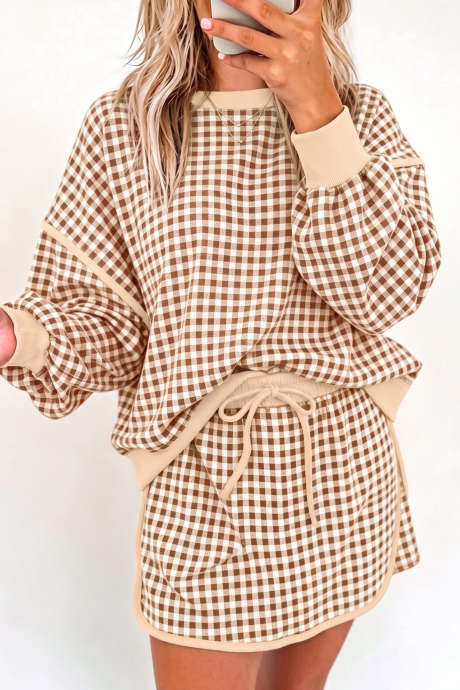 Conjunto de top de manga larga con cuello redondo y falda pantalón de cuello redondo, estilo oversize, con ribete acanalado y estampado de cuadros vichy marrón.