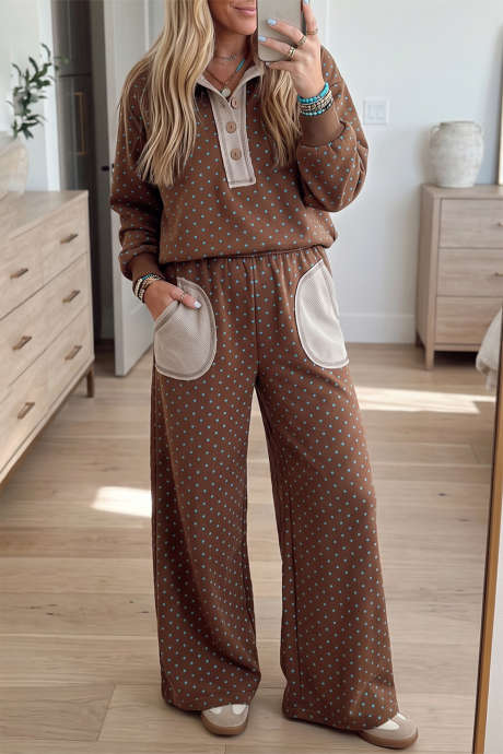 Conjunt de 2 peces de jersei i pantalons amb estampat de lunares marrons i costures exposades