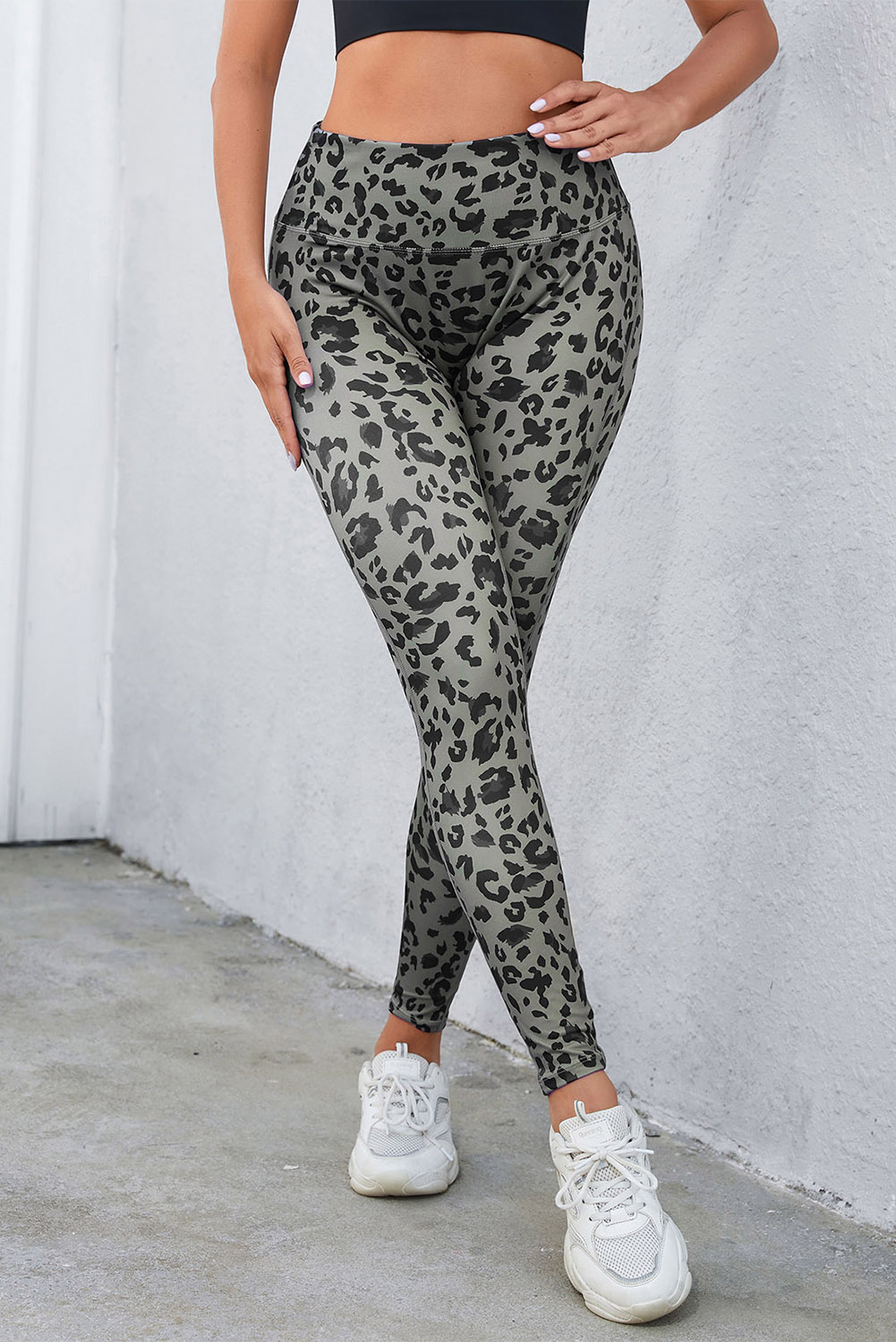 Gray Classic Leopard Print Active Leggings view 5