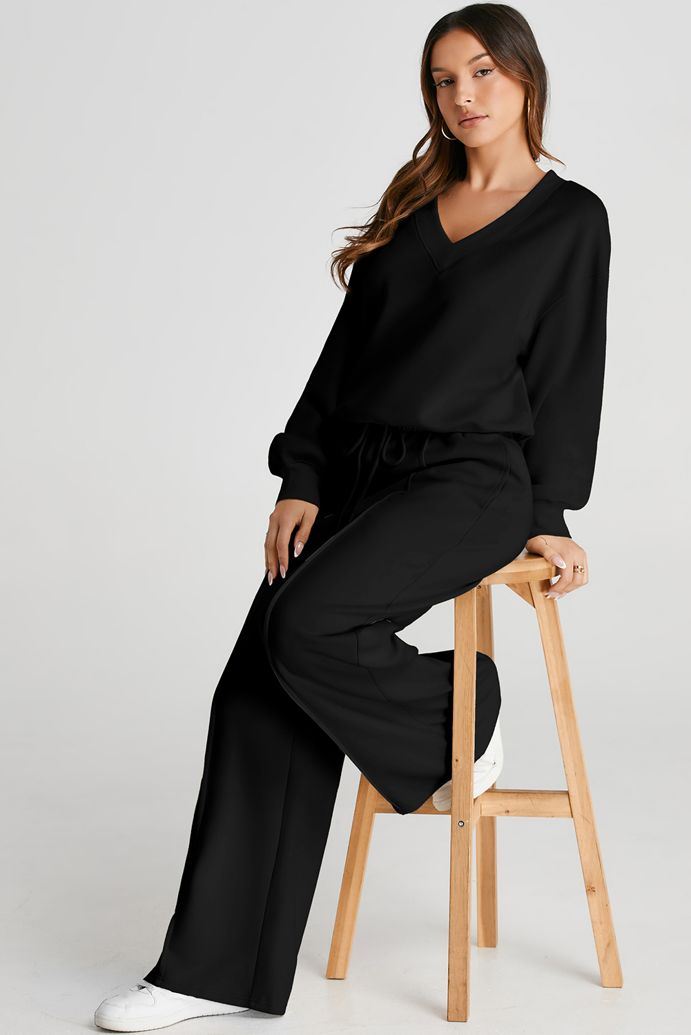 Black V Neck Cropped Seamed High Waist Sports Wear view 2