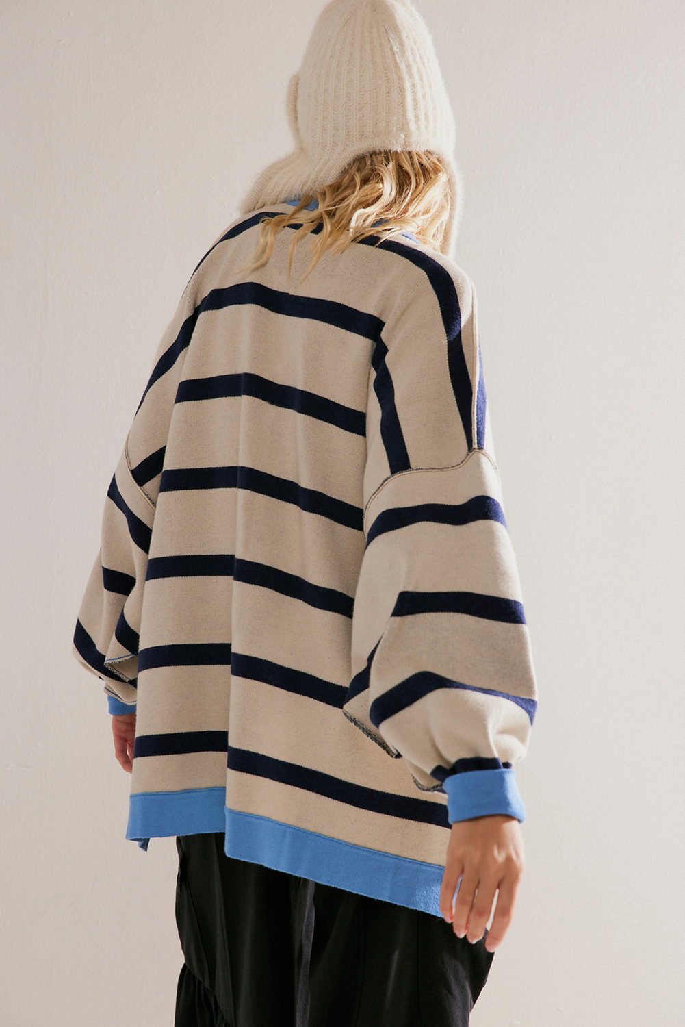White Colorblock Drop Shoulder Buttoned Loose Cardigan view 6