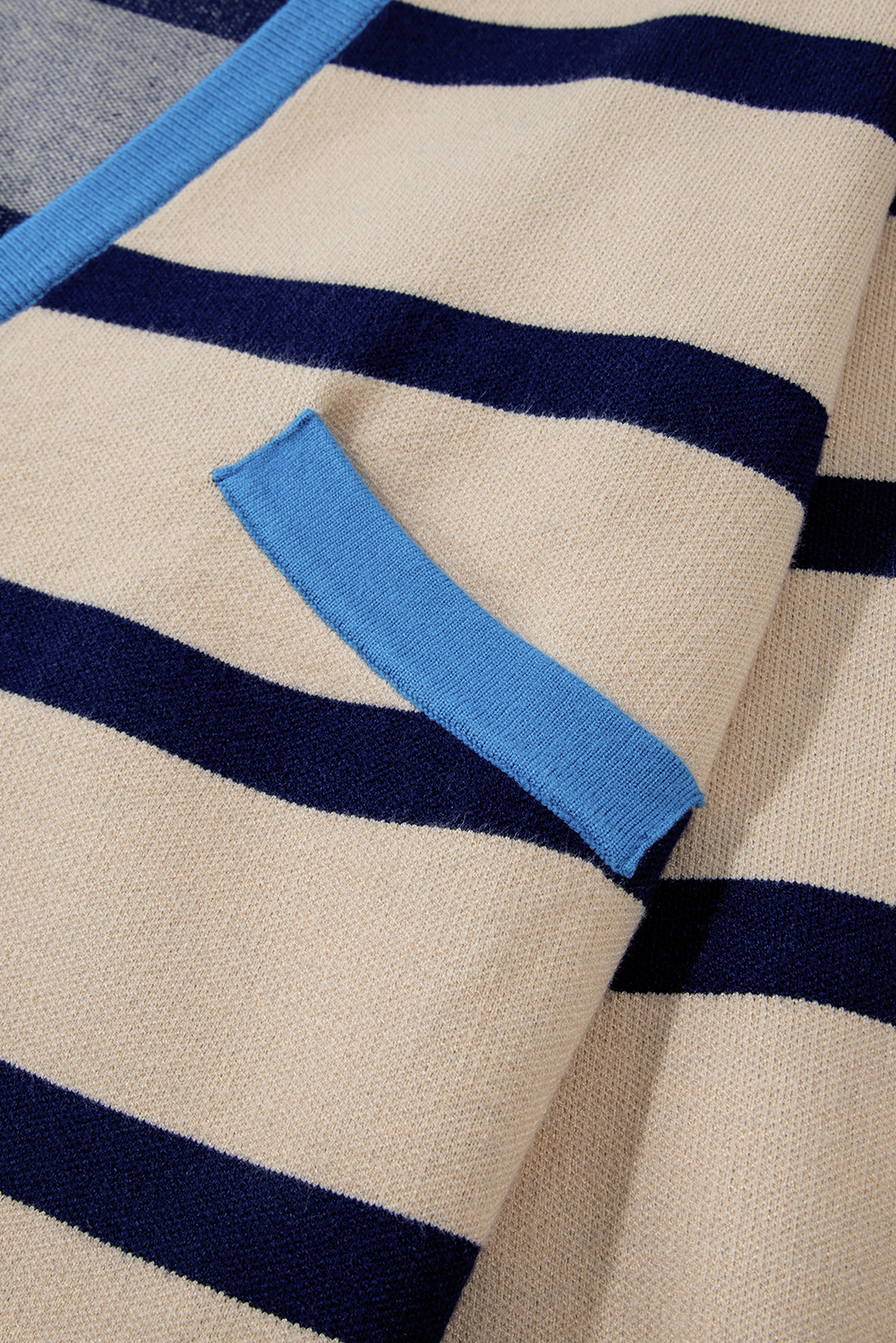 White Colorblock Drop Shoulder Buttoned Loose Cardigan view 18