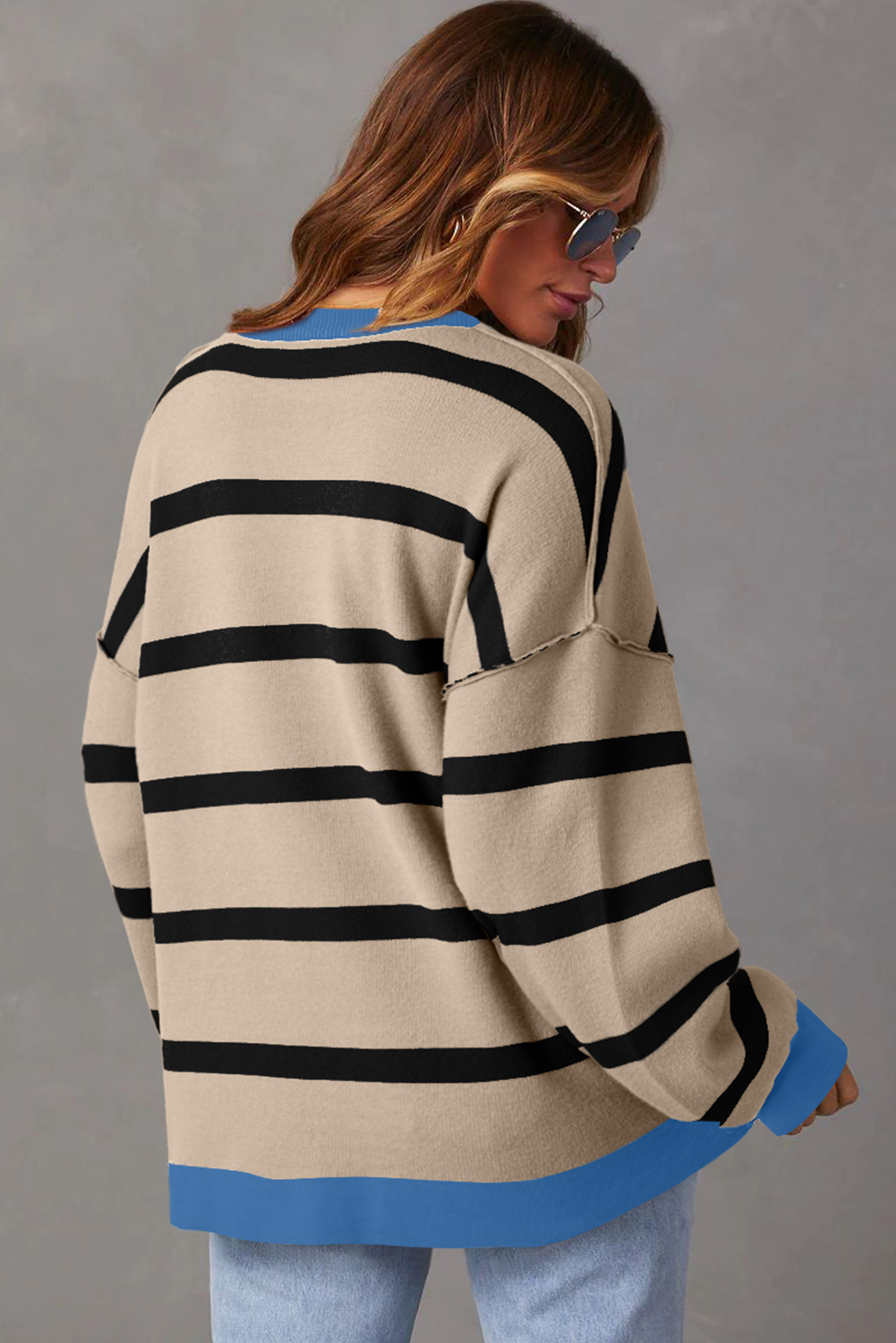 White Colorblock Drop Shoulder Buttoned Loose Cardigan view 2
