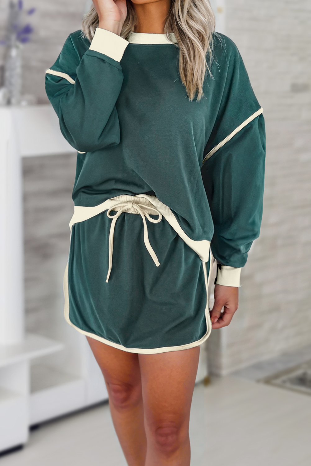 Evergreen Color Contrast Loose Pullover and Lace-up Waist Skort Set view 6