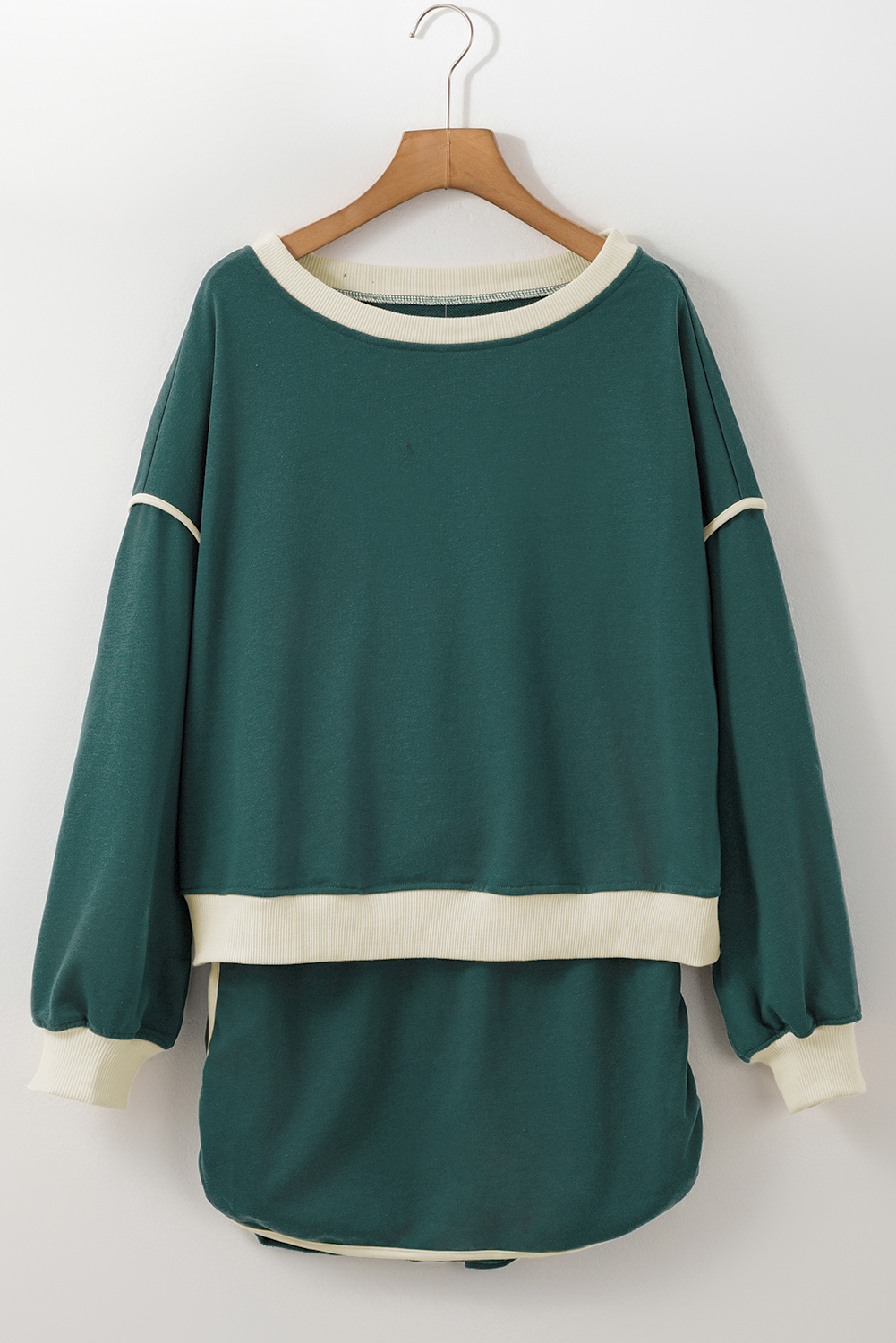 Evergreen Color Contrast Loose Pullover and Lace-up Waist Skort Set view 24