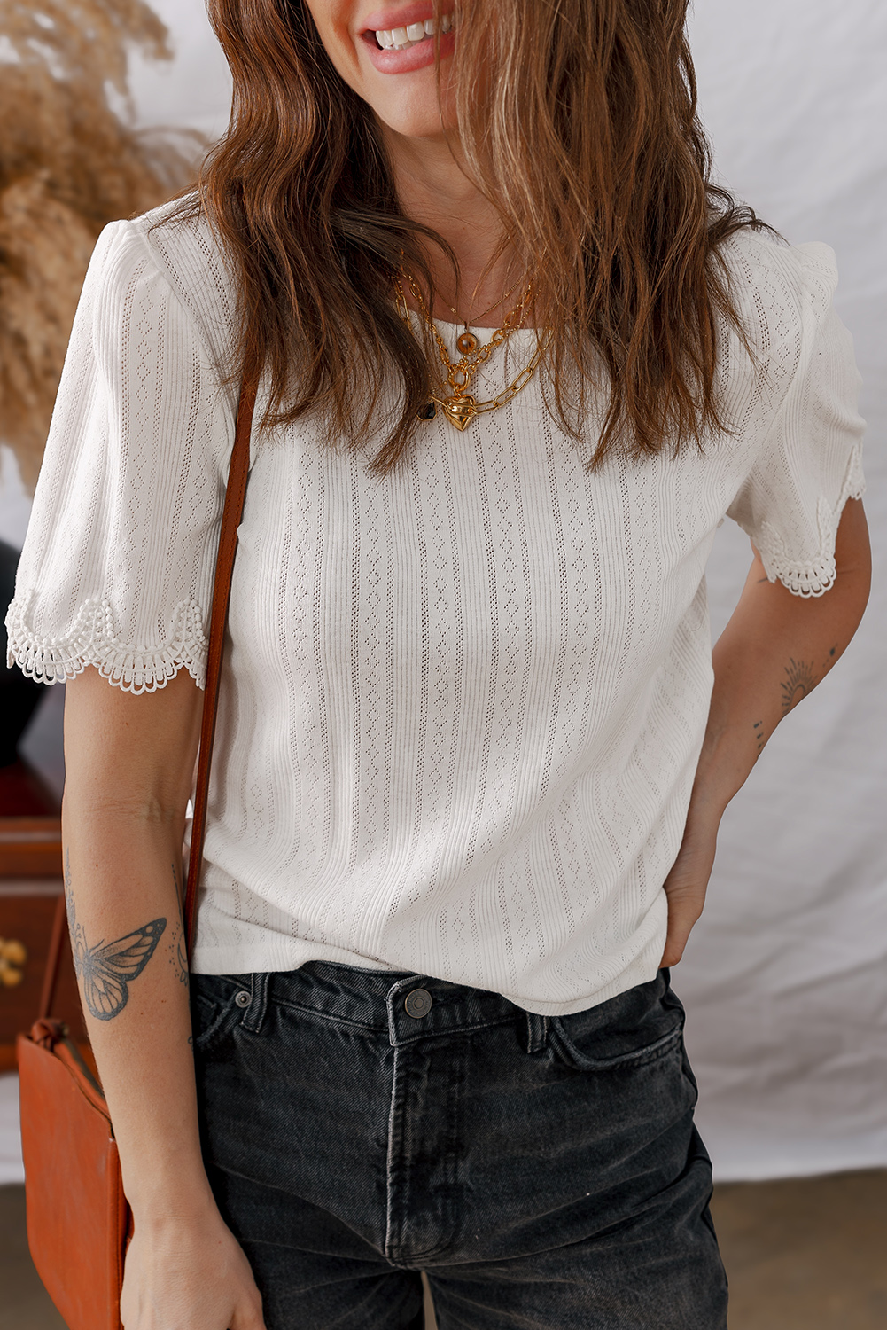 White Scalloped Lace Trim Jacquard Textured T Shirt view 4