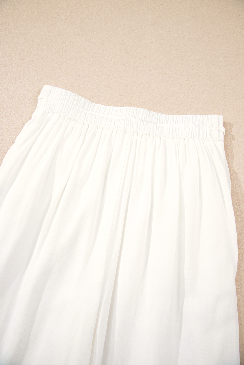 White Solid Drop Waist Pleated Wide Leg Casual Pants view 11