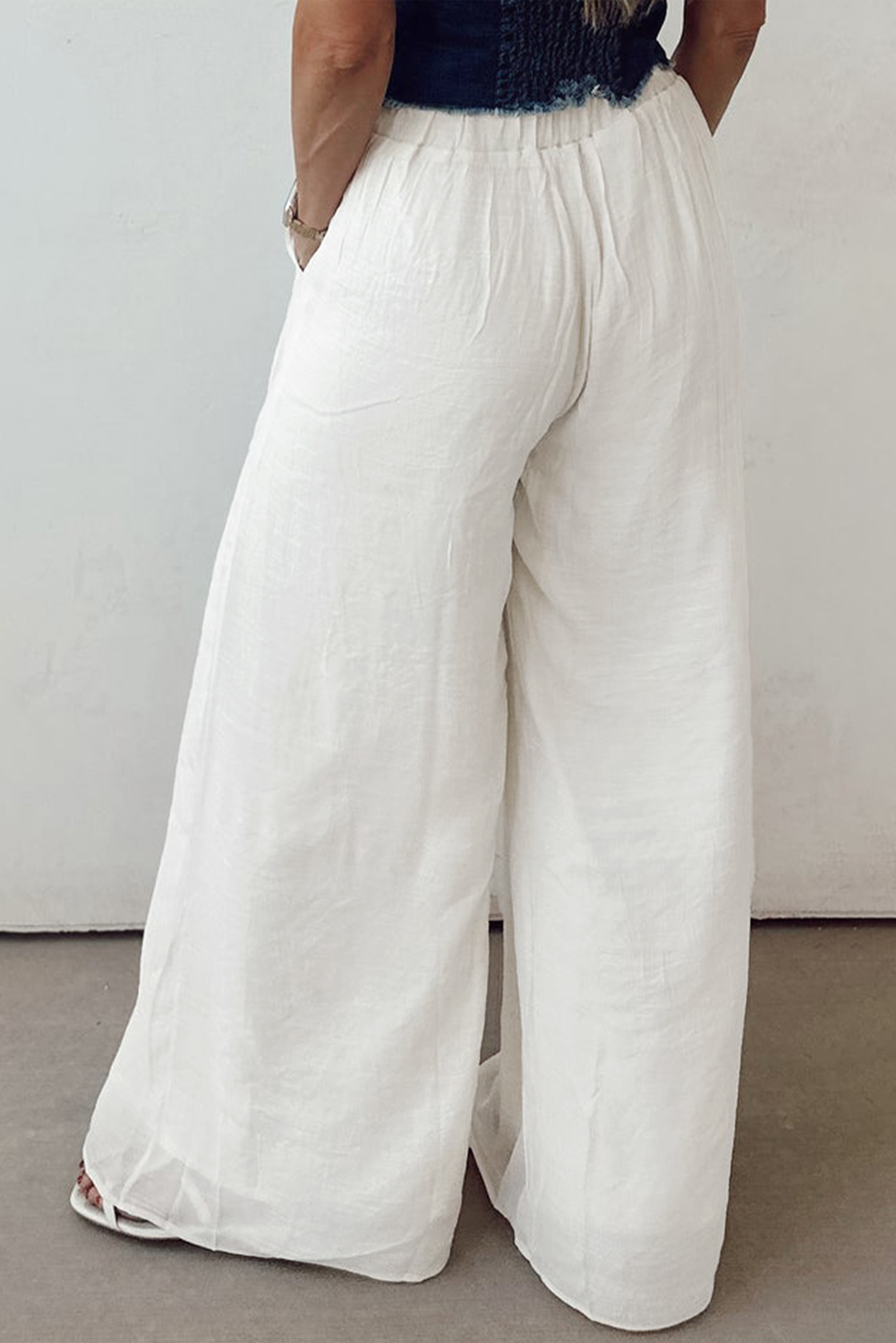 White Solid Drop Waist Pleated Wide Leg Casual Pants view 2