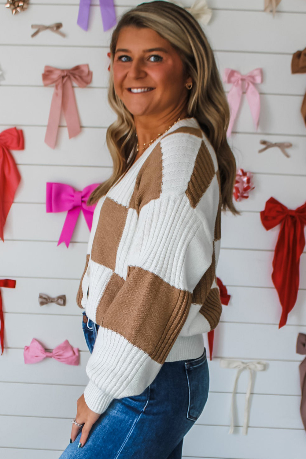 Khaki Checkered Pattern Ribbed Detail Button V Neck Sweater Cardigan view 10
