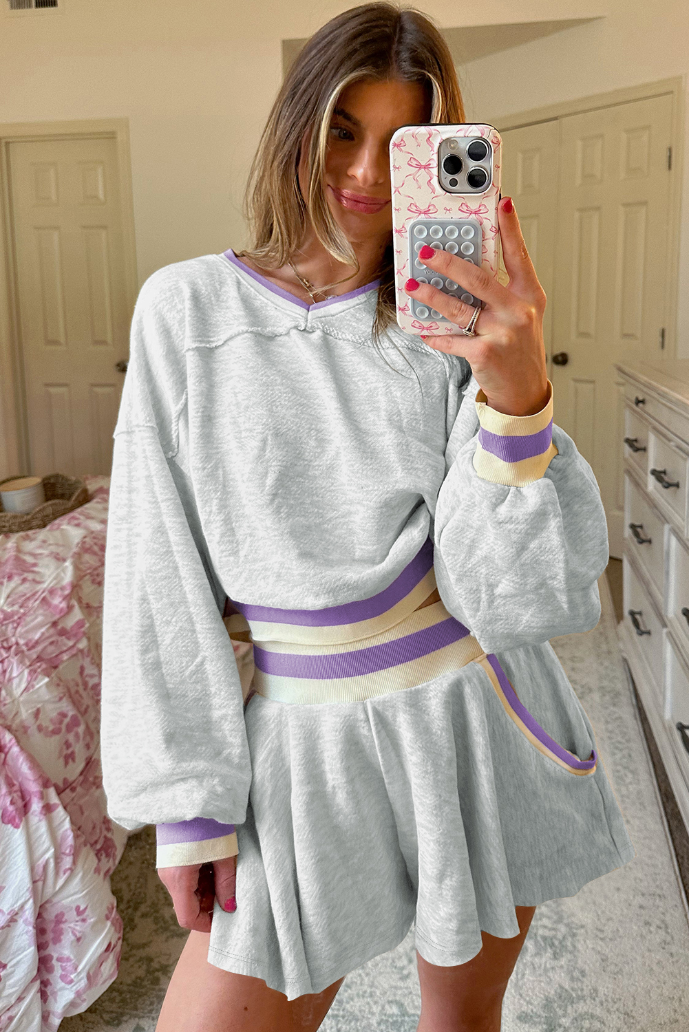 Light Grey Contrast Striped Bands Cropped Pullover and Athletic Short Set view 11