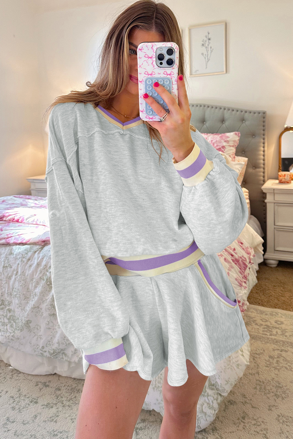Light Grey Contrast Striped Bands Cropped Pullover and Athletic Short Set view 13