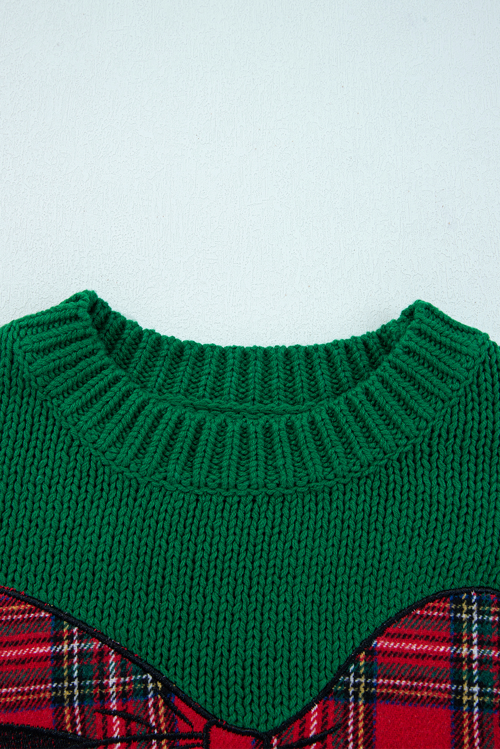 Evergreen Plaid Bow Graphic Christmas Sweater view 19