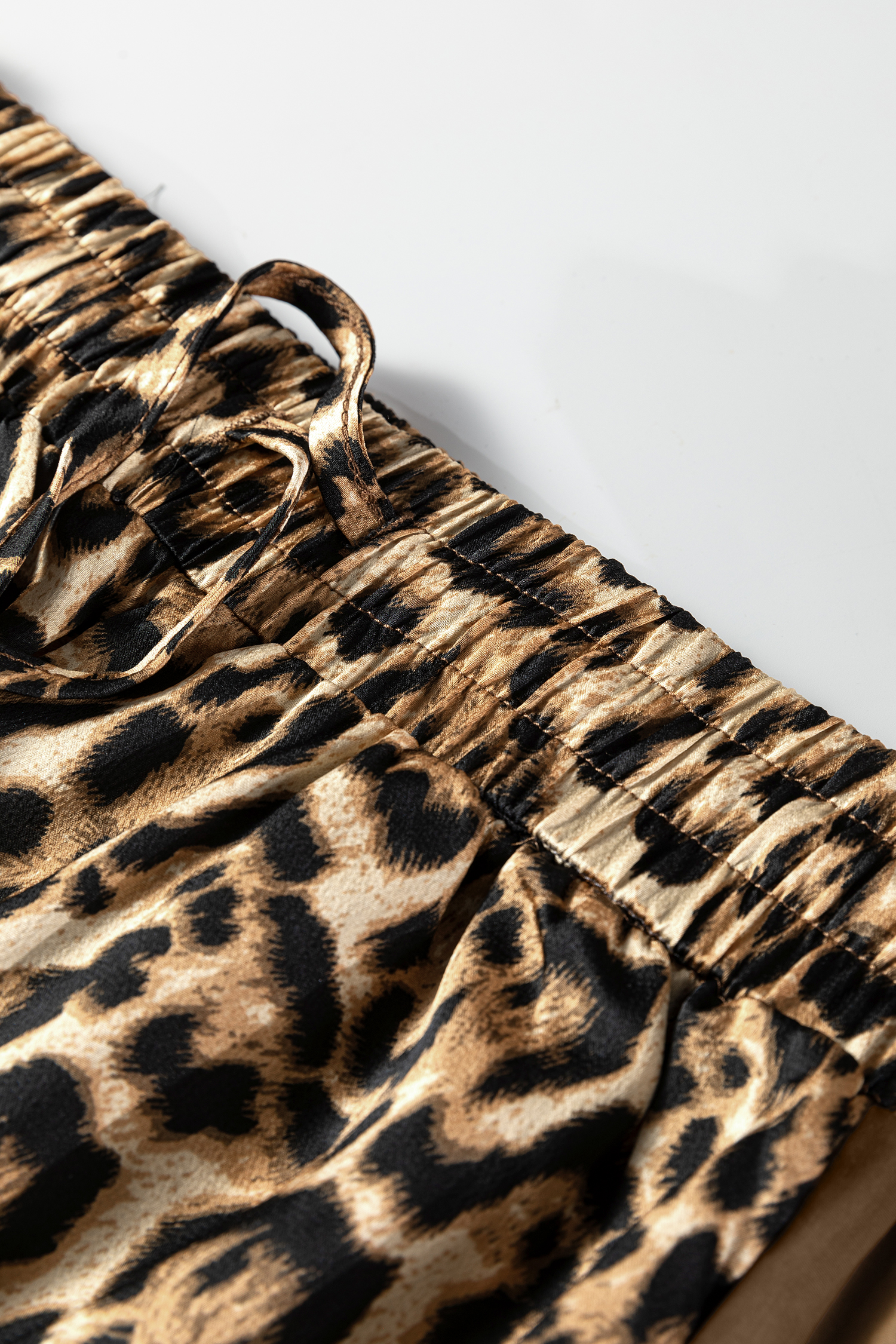 Brown Leopard Collared 3/4 Sleeve Shirt and Loose Pants Two Piece Outfit Set view 30