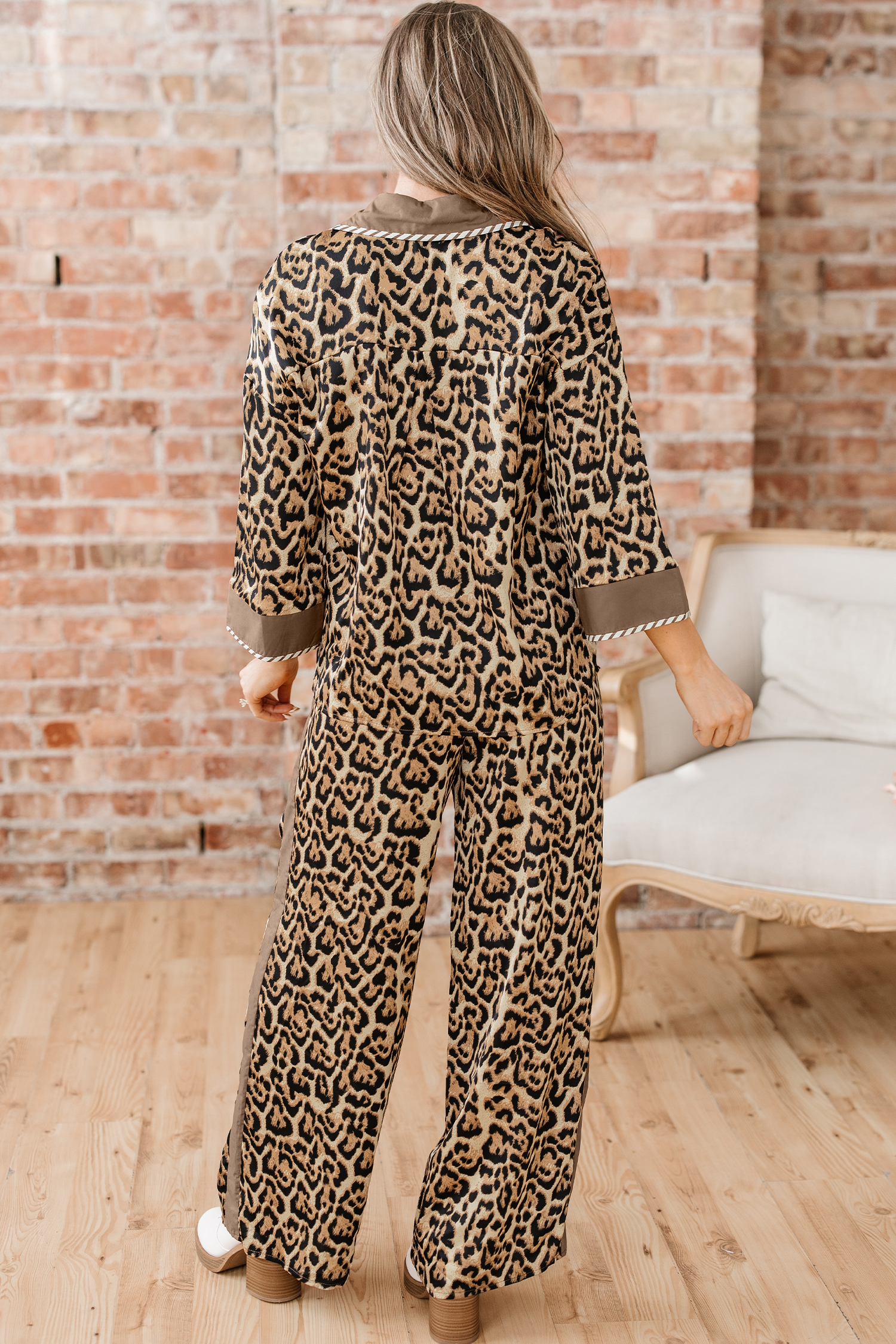 Brown Leopard Collared 3/4 Sleeve Shirt and Loose Pants Two Piece Outfit Set view 4