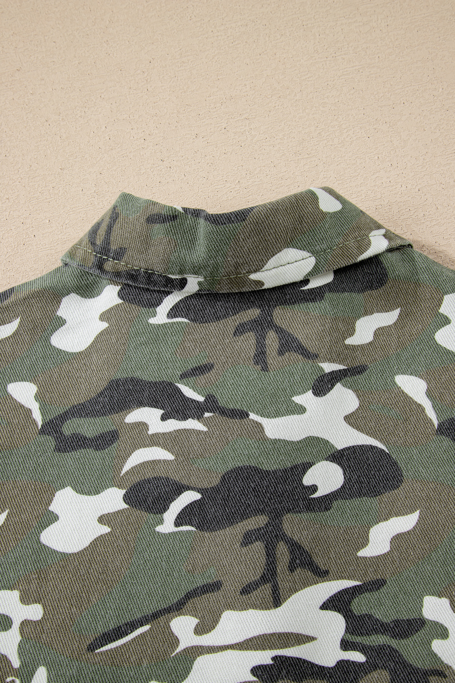 Green Camo Chest Pockets Loose Jean Jacket view 12