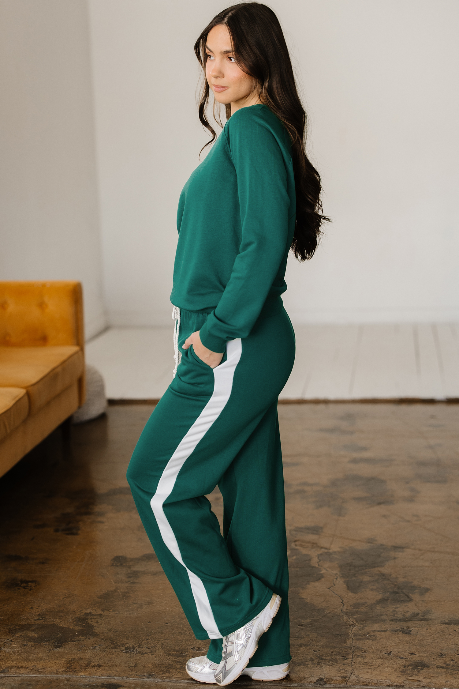 Sea Green Solid Color Pullover Top Varsity Stripe Detail Loose Drawstring Pants Set view 3