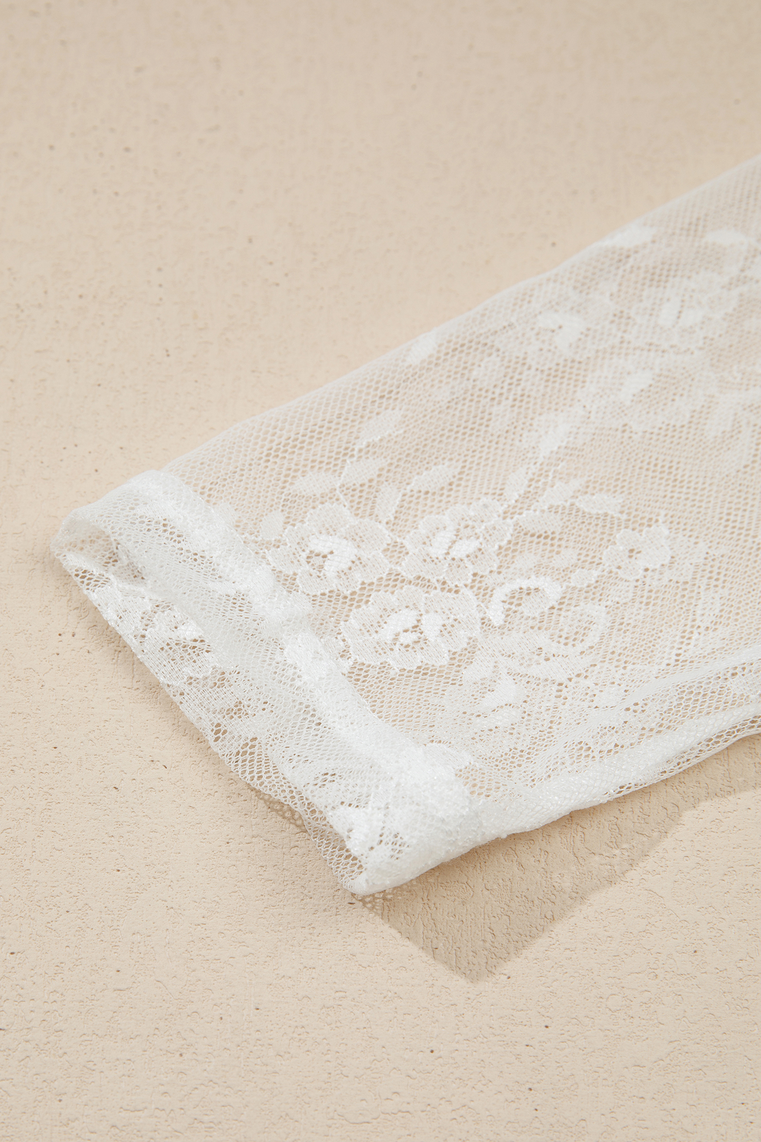 White 2pcs Sheer Floral Lace Ruffle Tiered Patchwork Blouse