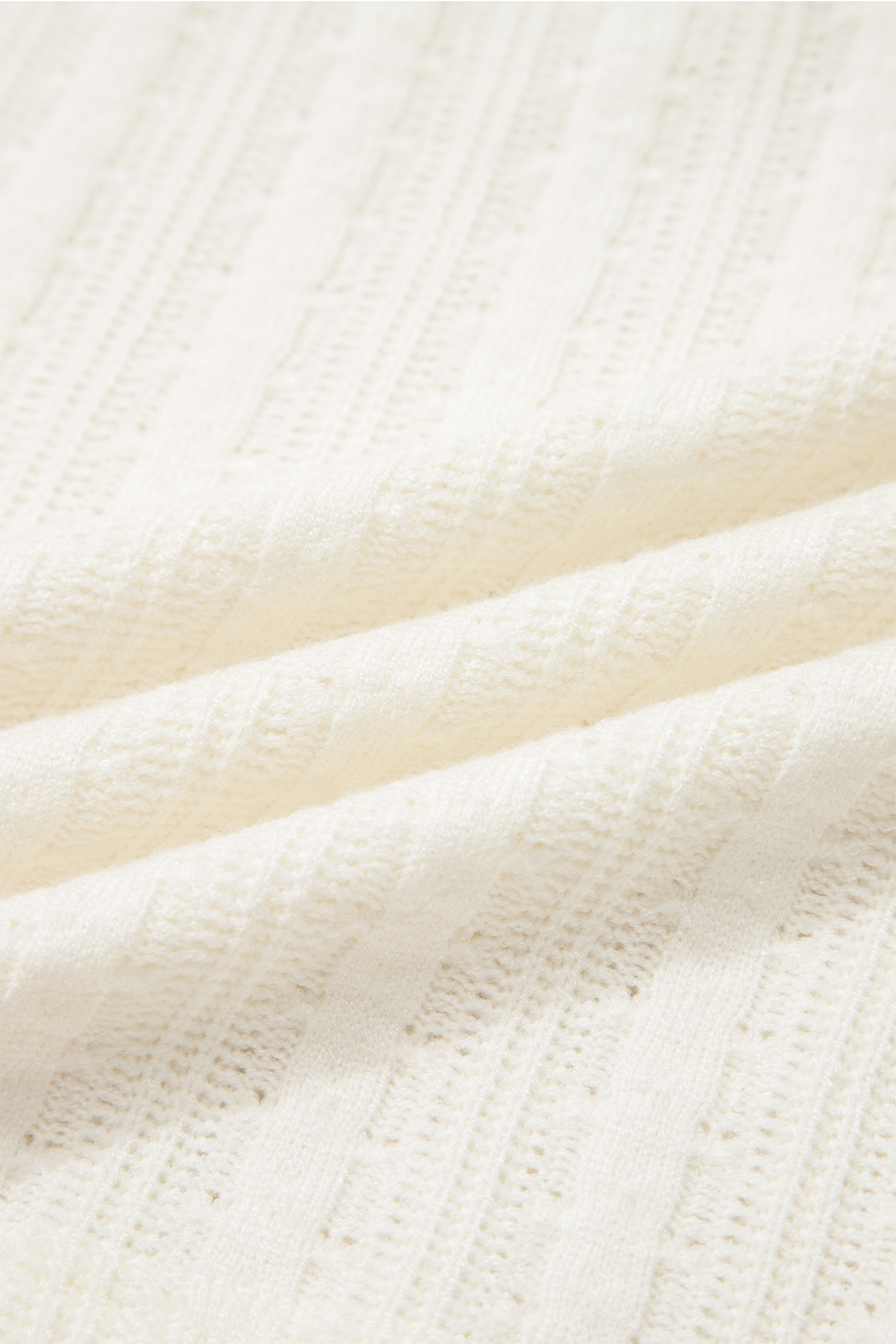 White Solid Color Textured Button V Neck Raw Seam Henley Tee view 10