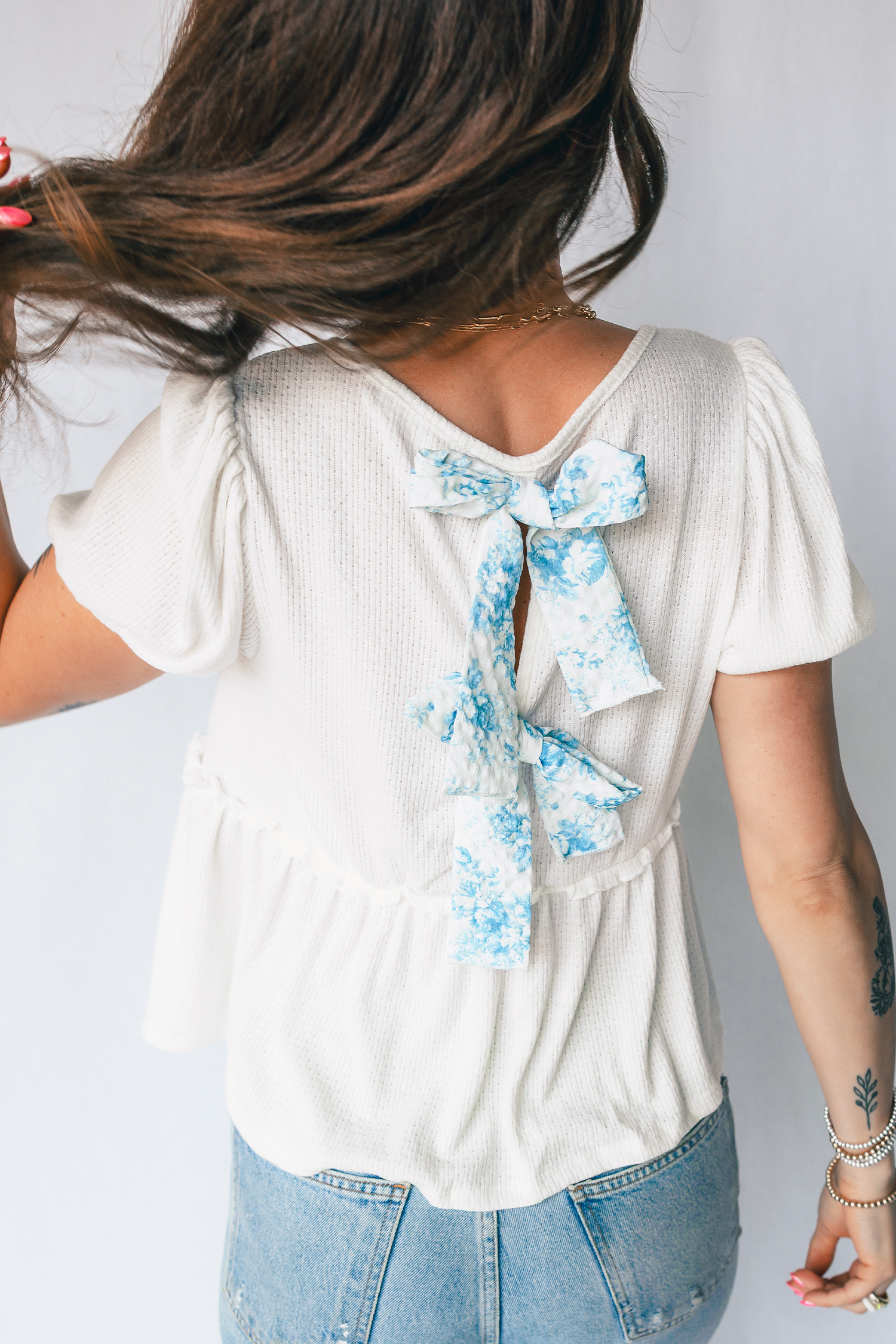 White Textured Knit V Neck Short Bubble Sleeve Peplum Top view 4