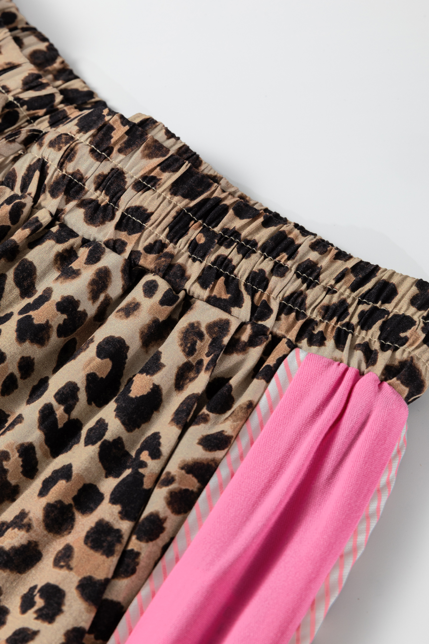 Brown Contrast Trim Leopard Top and Pant Set view 11