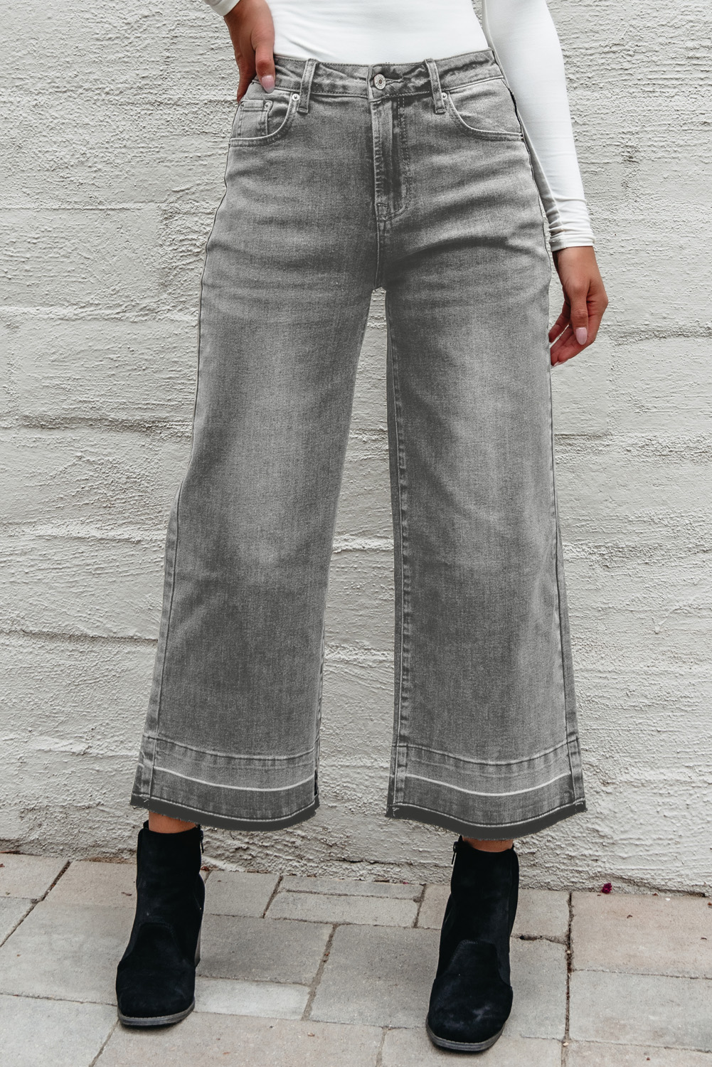 Gray Raw Hem Straight Leg Loose High Waist Jeans view 3