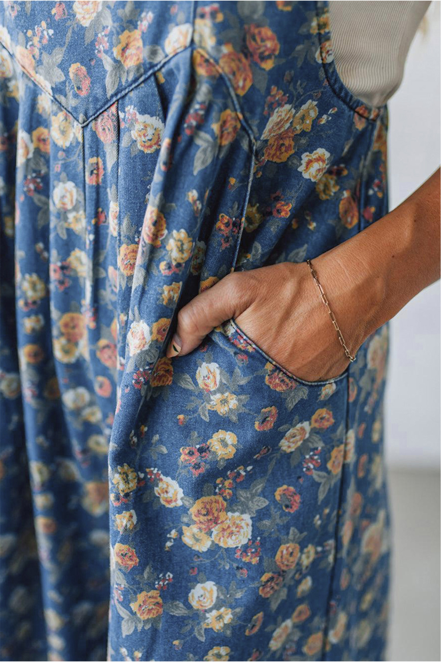 Blue Vintage Rose Printed Pleated Loose Denim Overall Jumpsuit view 8