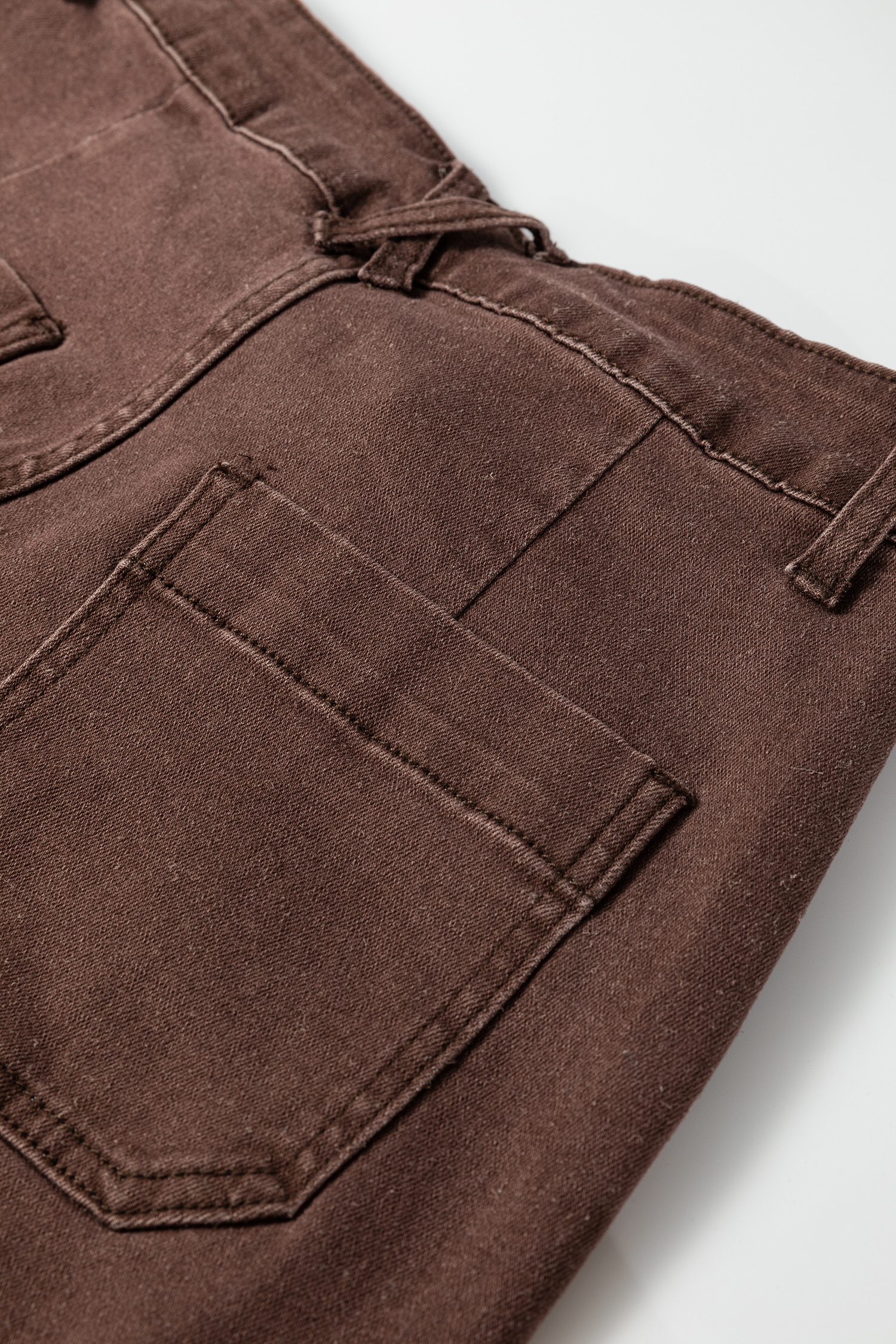 Dark Brown Retro Washed Patch Pocket Loose Jeans view 11