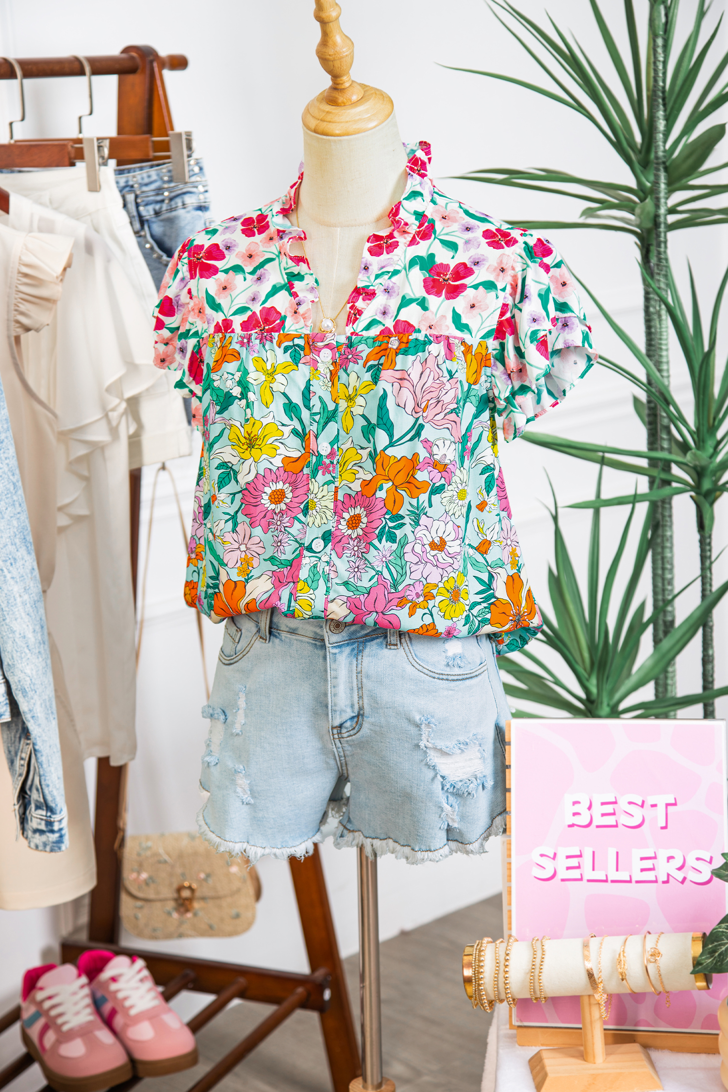 Sky Blue Floral Print Split Neck Button Front Flutter Sleeve Blouse view 12